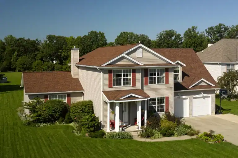 landmark busi tan house ctr